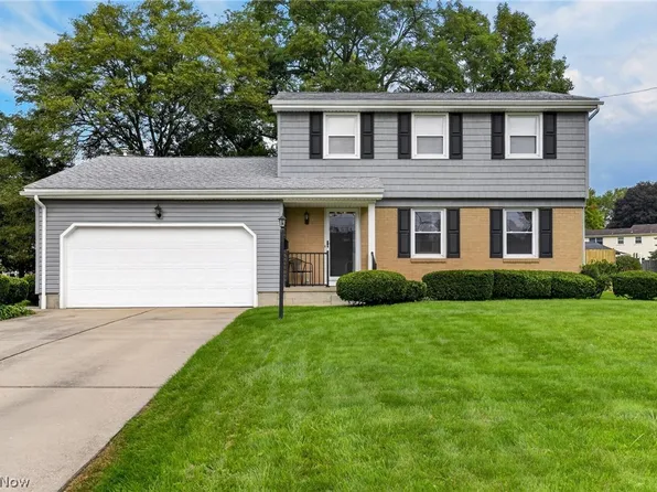 1 Centennial Dr, Poland, OH 44514