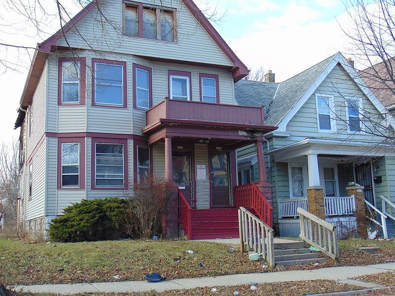 1st image of 2639 N 37th St #2641