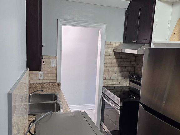 2nd image of 21 Scarlett Rd #1