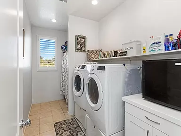 4260 Calle Del Vis — Photo 22