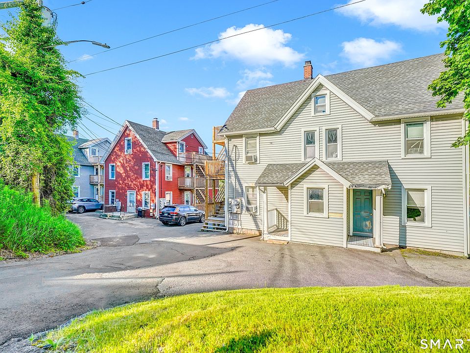 1st image of 805 Main Street