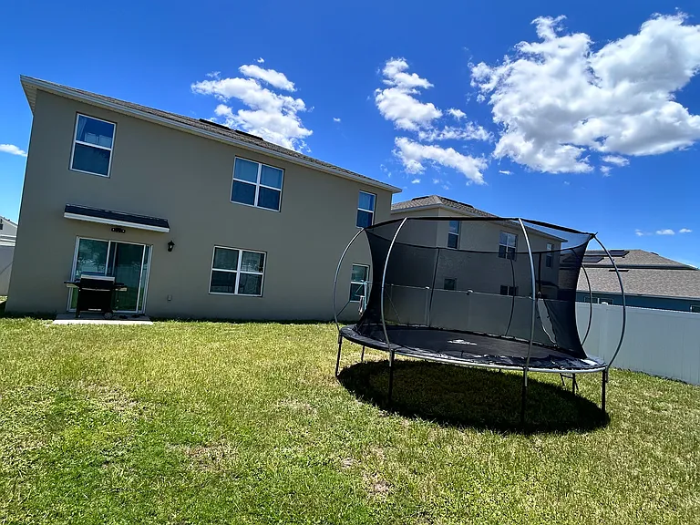 2520 Tulip Dr — Photo 16