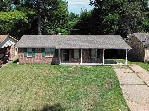 3000 Capri Rd, Memphis, TN 38118