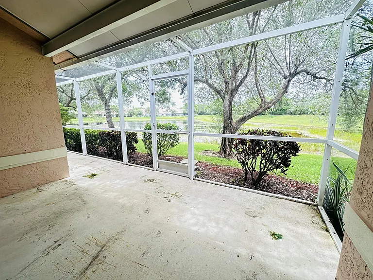 10632 Lake Shore Dr — Photo 16