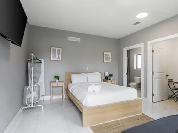 1220 NW 30th St, Miami, FL