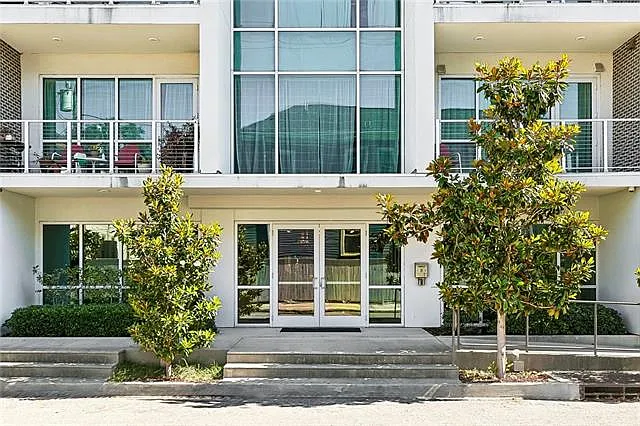 900 Bartholomew St #103 — Photo 12