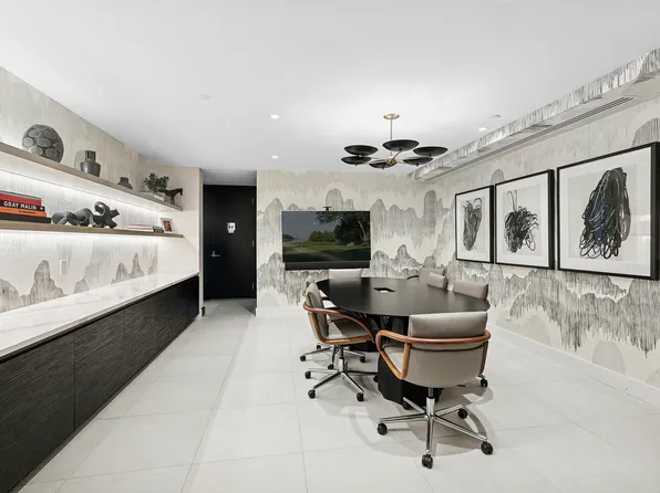 400 East 67th Street image 26 of 29