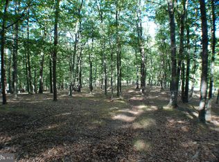 128 Crossings View Rd, Paw Paw, WV 25434