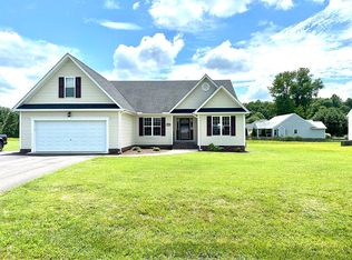 5753 Mako Rd, New Kent, VA 23124