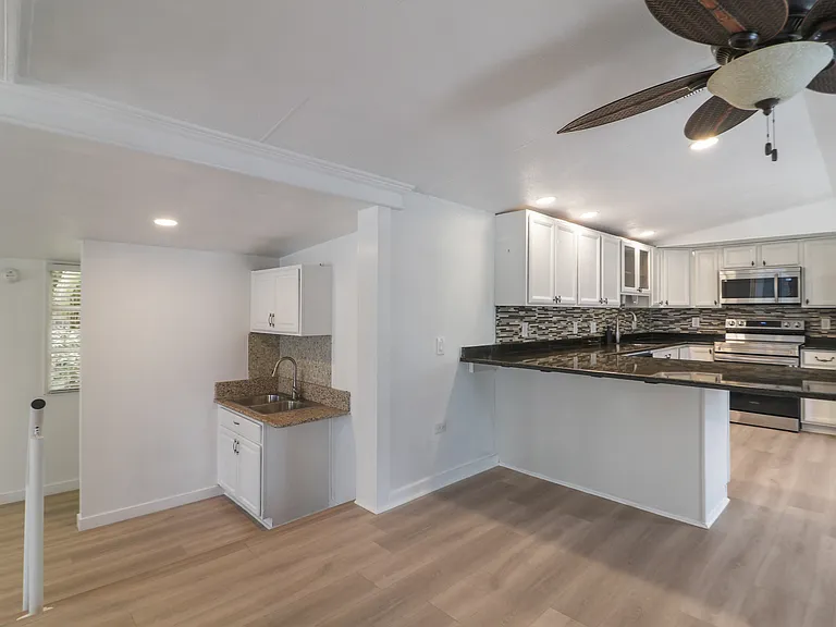 168 Sunset Ln — Photo 6