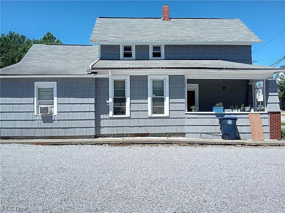 2nd image of 552 E Buchtel Ave