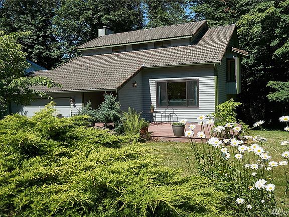 The front deck for morning coffee to soak up the sun or escape the heat of the afternoon.  