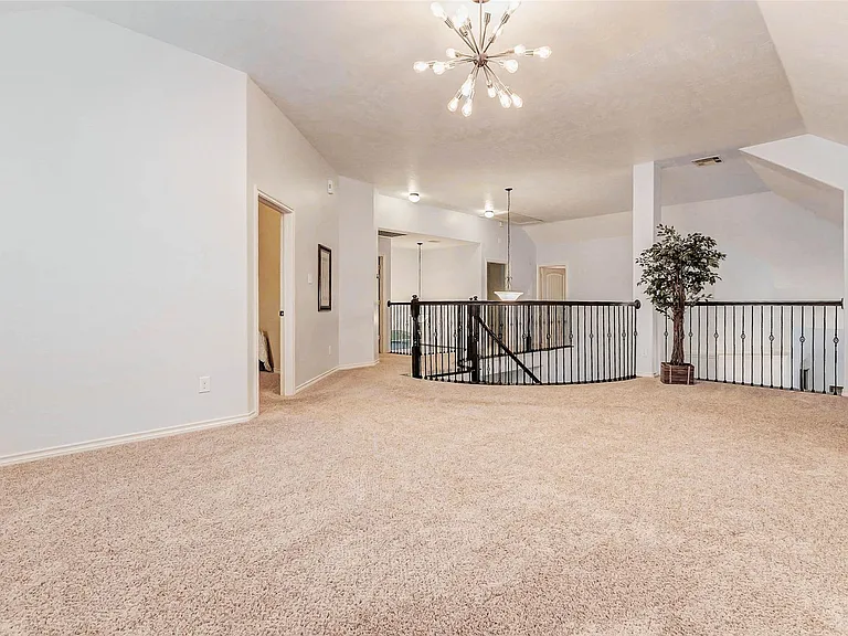 20307 Cortina Valley Dr — Photo 33