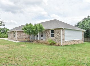 102 Leann Blvd, Roland, OK 74954