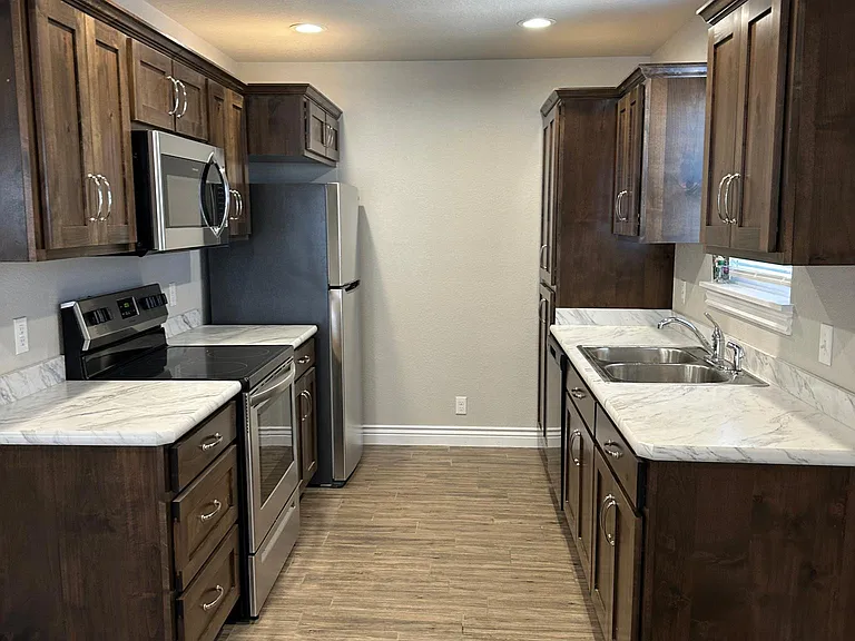 603 S High Ave #A — Photo 6