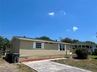 22878 Neptune Rd, Boca Raton, FL 33428