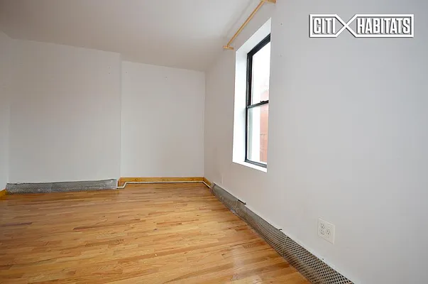 Rented by Citi Habitats | media 22