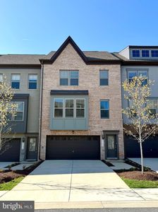 9508 Capital Ln, Upper Marlboro, MD, 20774