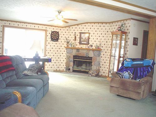 3rd image of 11095 Woodland Dr