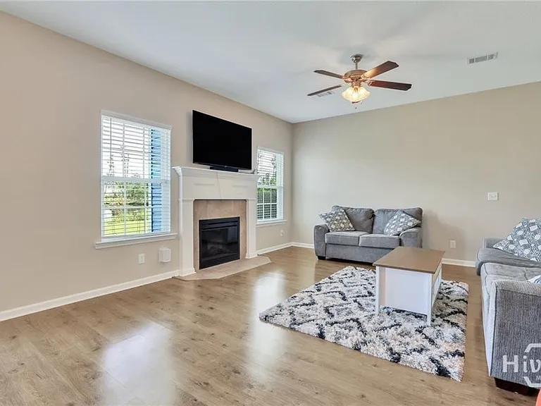 1597 Longleaf Ct — Photo 15