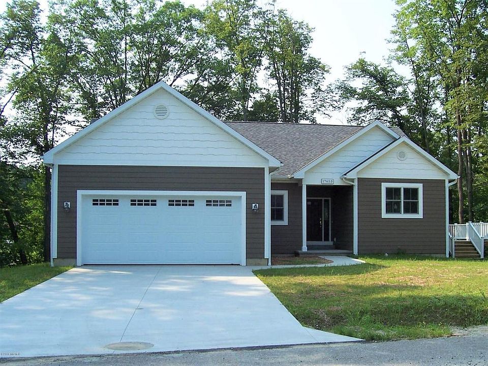 1st image of 17653 Penny Ln