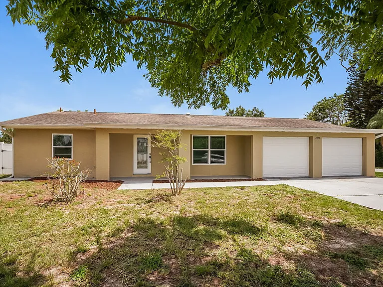8277 Chesebro Ave — Photo 3