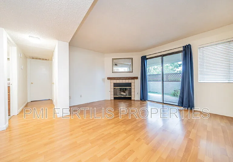 8331 Vineyard Ave #7 — Photo 7