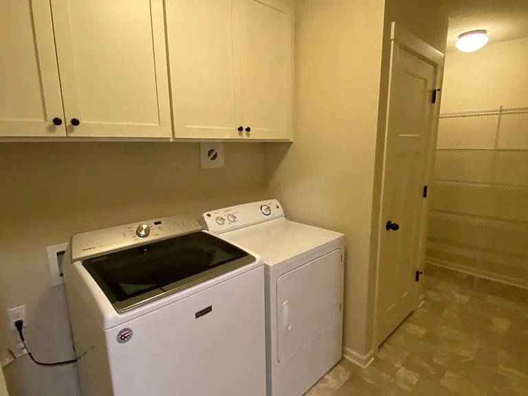 3715 NE Sitka Dr — Photo 17