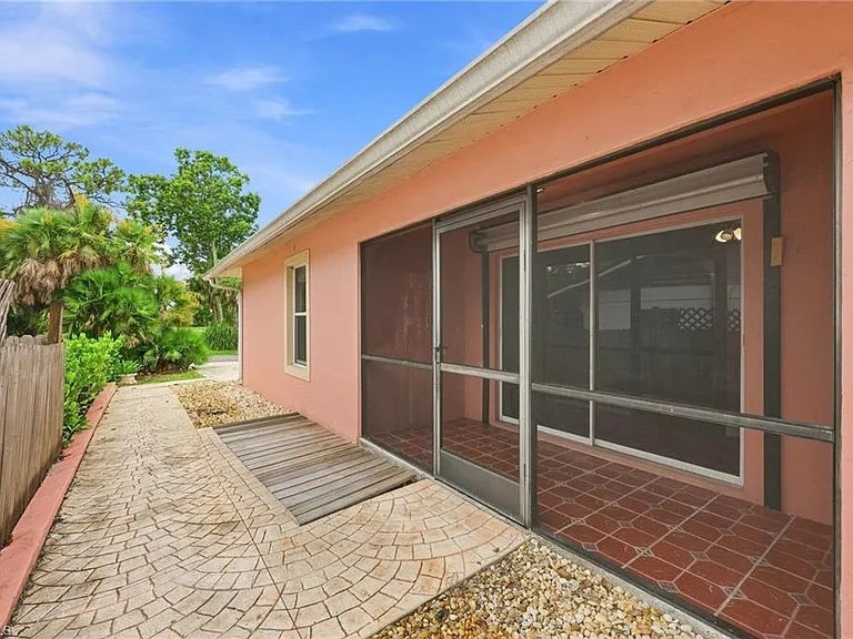 4438 Pine Lake Rd — Photo 29