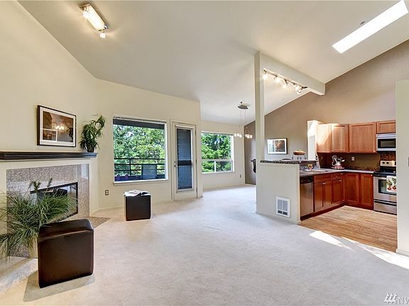2nd image of 3520 Lake Washington Blvd SE APT 206