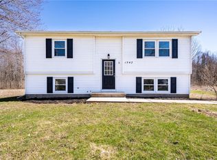 1547 W Kendall Rd, Kendall, NY 14476