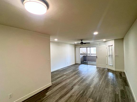 3rd image of 25930 Rolling Hills Rd #307