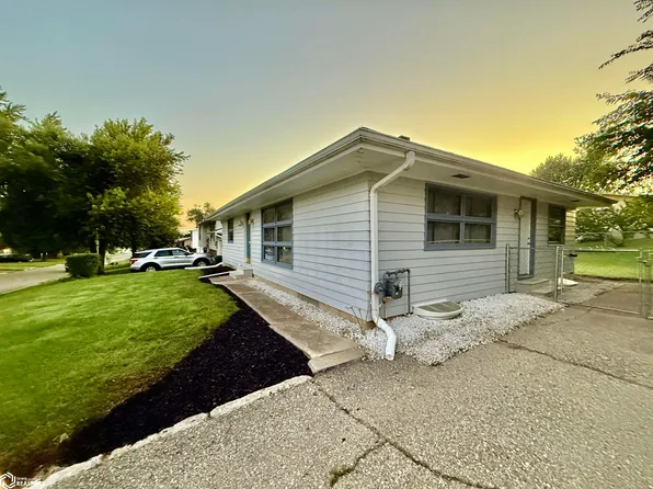 111 N 22nd St, Marshalltown, IA 50158