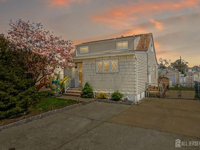 282 Sunset Ave, Old Bridge, NJ, 08857