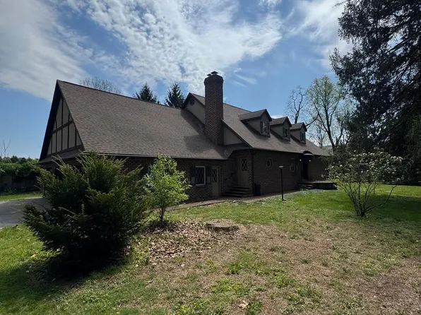 1 Barnitz Rd, Carlisle, PA 17015