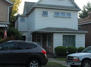 912 Delaware St, Scranton, PA 18509