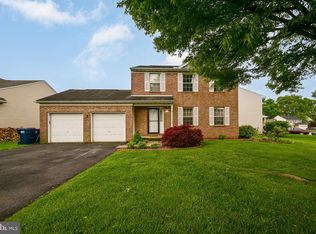3 Mapleshade Dr, Newark, DE 19702