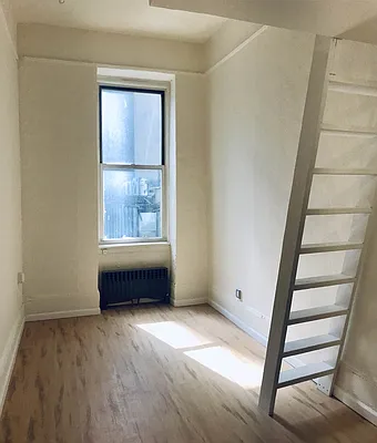 Rented by New York Residence | media 7