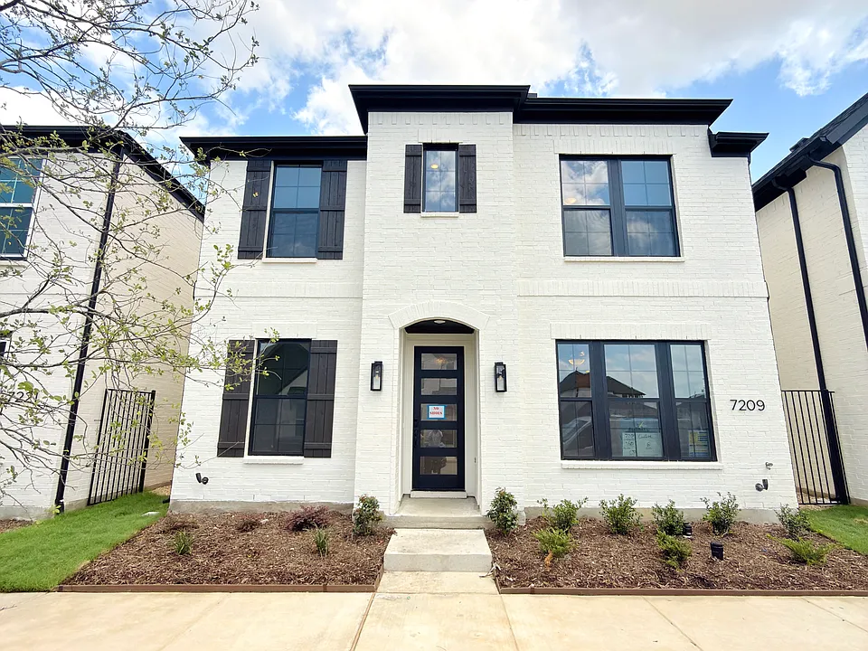 7209 Confetti Ln