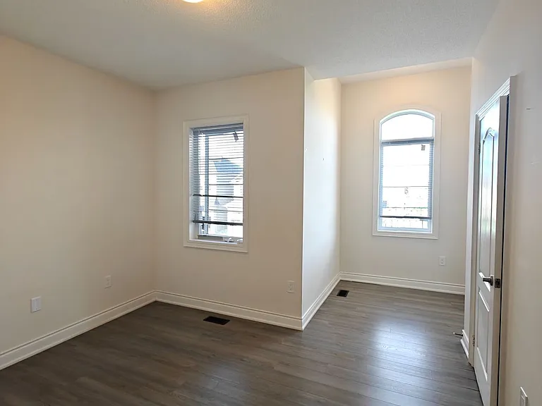 1538 Devine Point — Photo 15