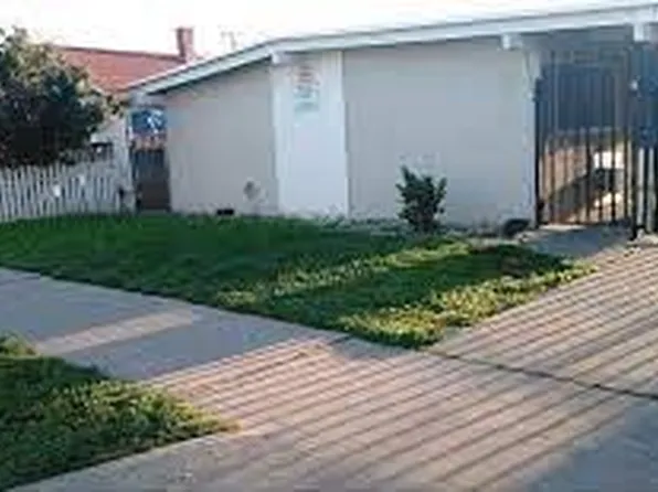 318 N Clark St #318, Fresno, CA 93701