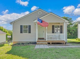 1611 Barton St SE, Roanoke, VA 24014