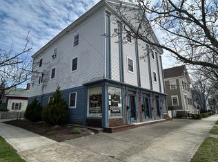 172 High St Unit 3R, Bristol, RI 02809