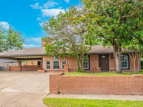 2nd image of 2652 Bluebird Ln
