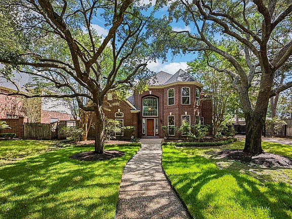 5th image of 1507 Emerald Green Ln