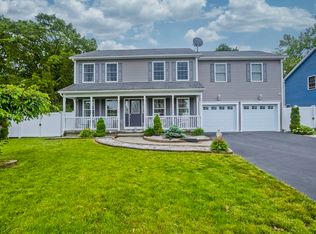 210 Naismith St, Springfield, MA 01104