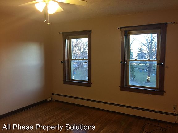 3rd image of 403 Hampshire St #6266089