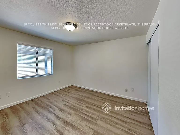 14256 N 37th Way — Photo 10