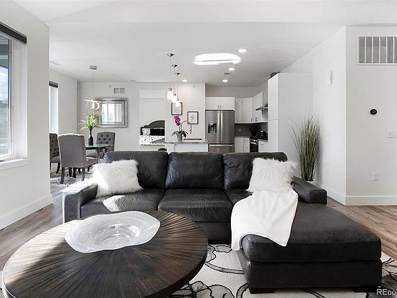 4th image of 31191 Black Eagle Drive #304