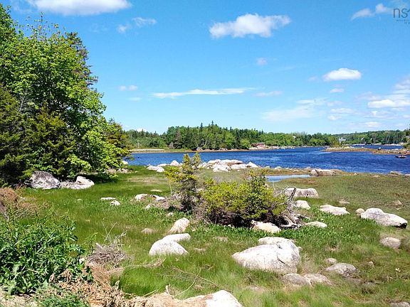 5th image of 100 Moser Island Rd